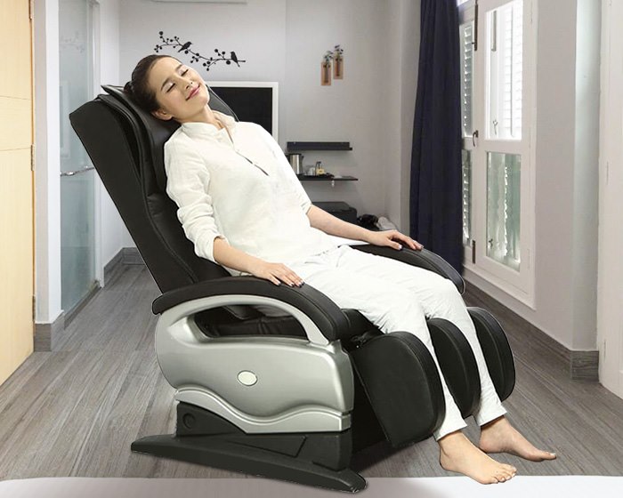 Cách chọn mua ghế massage toàn thân giá rẻ